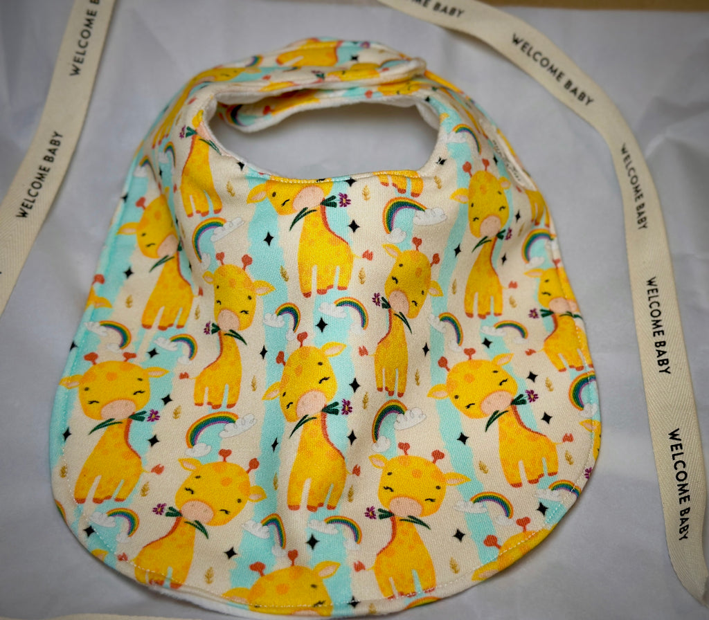 Handmade Baby Gift Set, Giraffe Baby Shower Gift, Baby Blanket Bib Burp Cloth Set, Teether Toy, Pacifier Clip, Newborn Gift Box