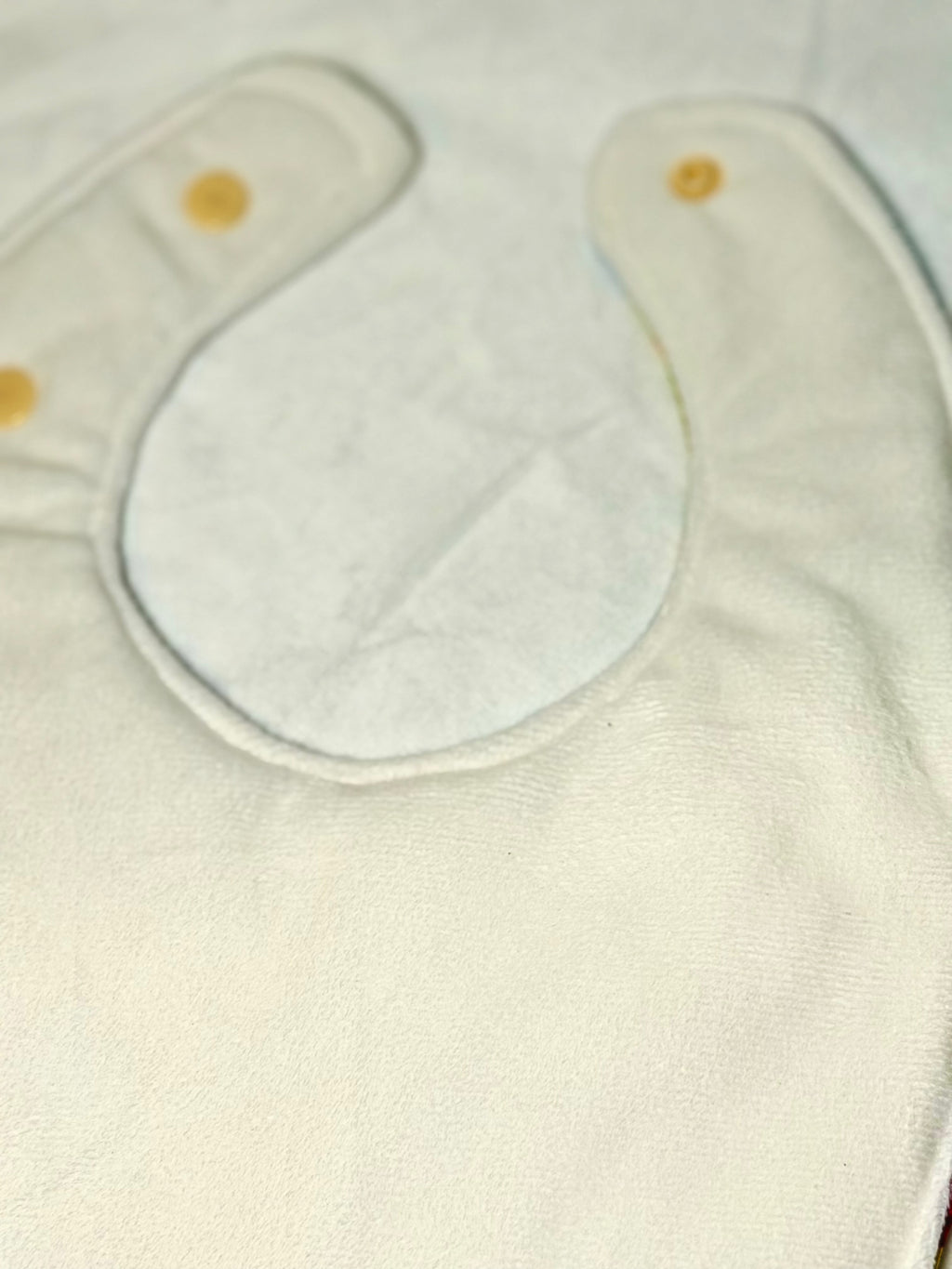 Handmade Hot Air Balloon Baby Bib | Absorbent Feeding Beeb | Drool Bib for Babies & Todddlers