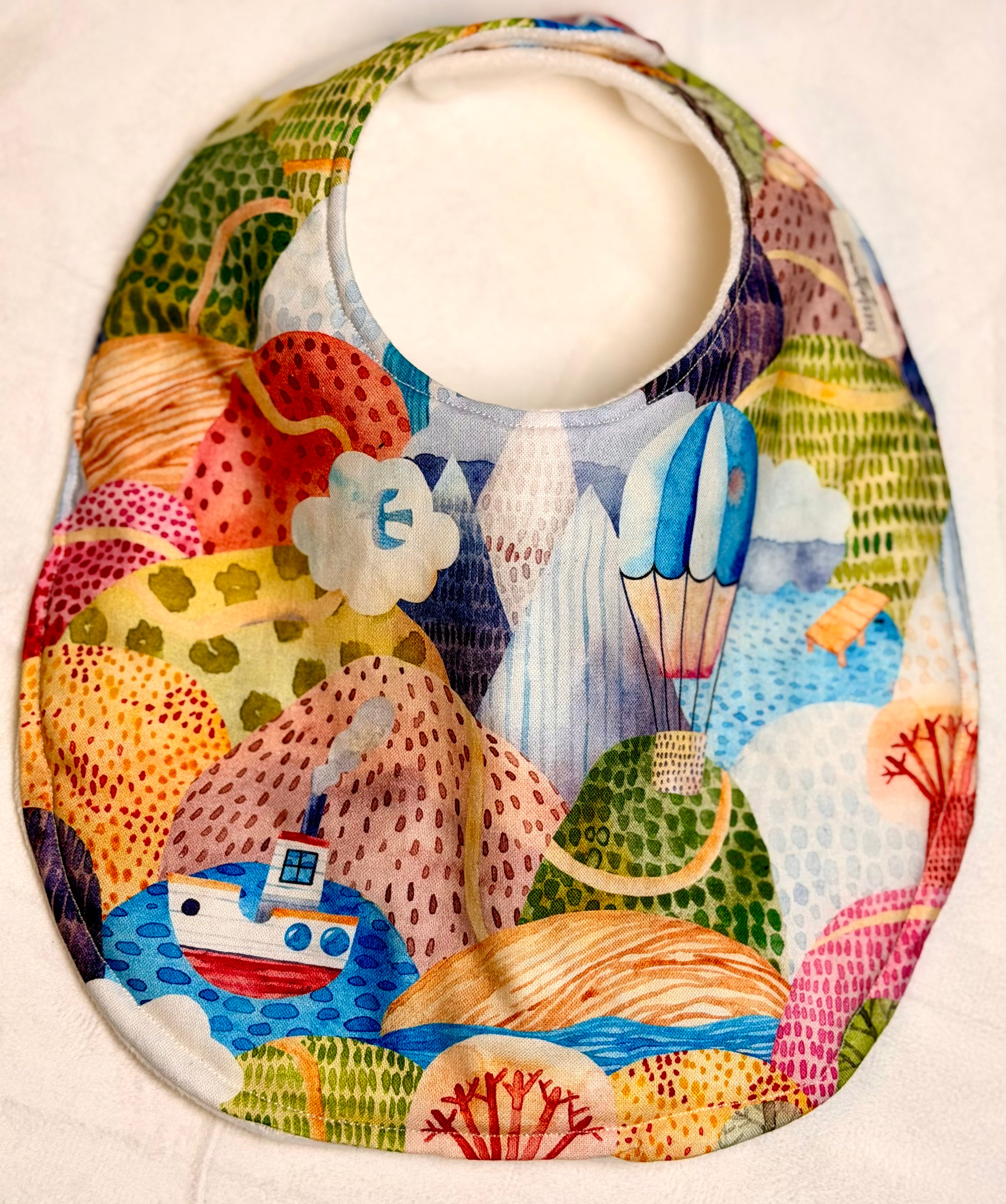 Handmade Hot Air Balloon Baby Bib | Absorbent Feeding Beeb | Drool Bib for Babies & Todddlers