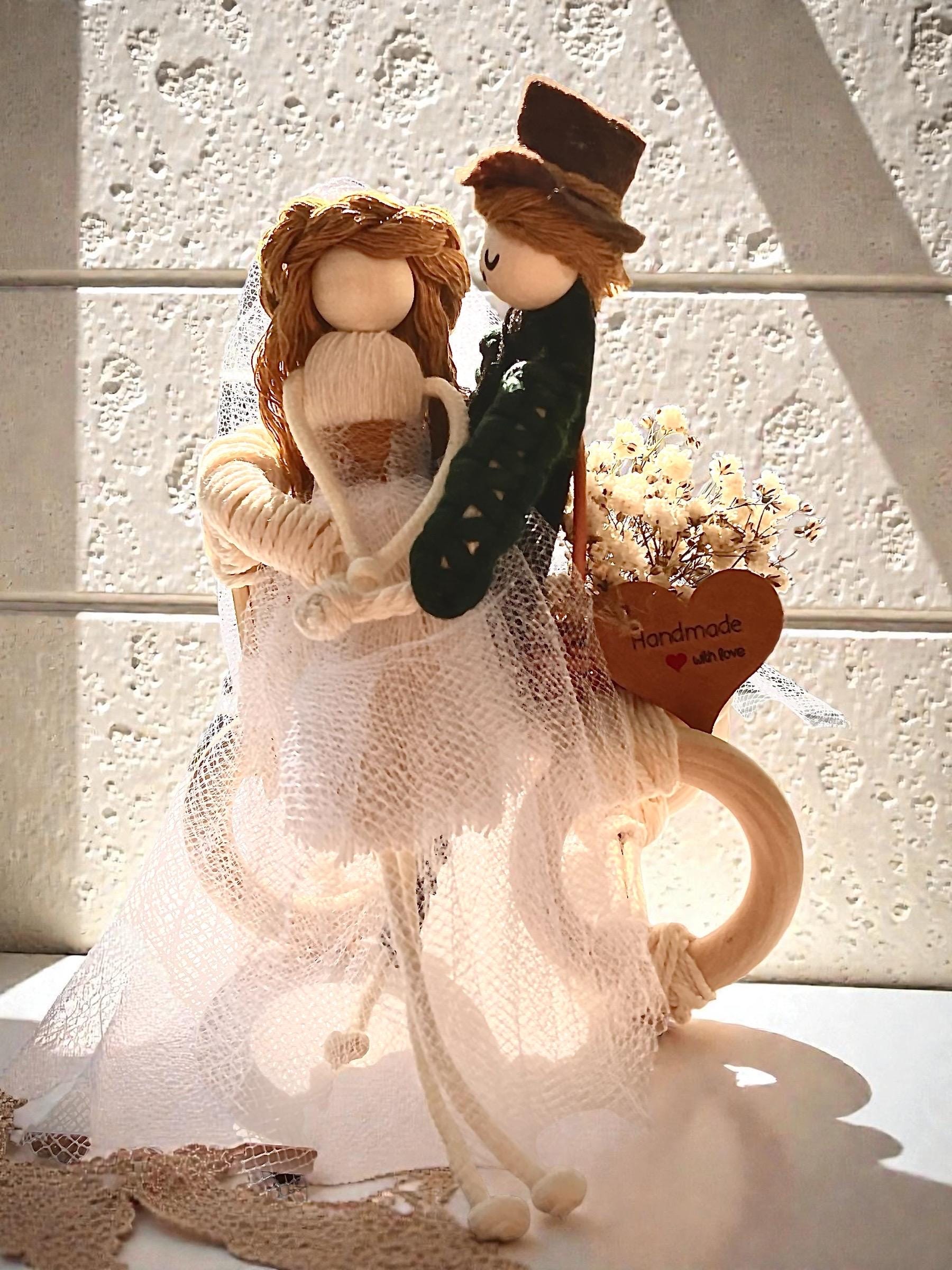 Custom Macramé Cake Topper | Boho Wedding Bride Groom Fiber Art