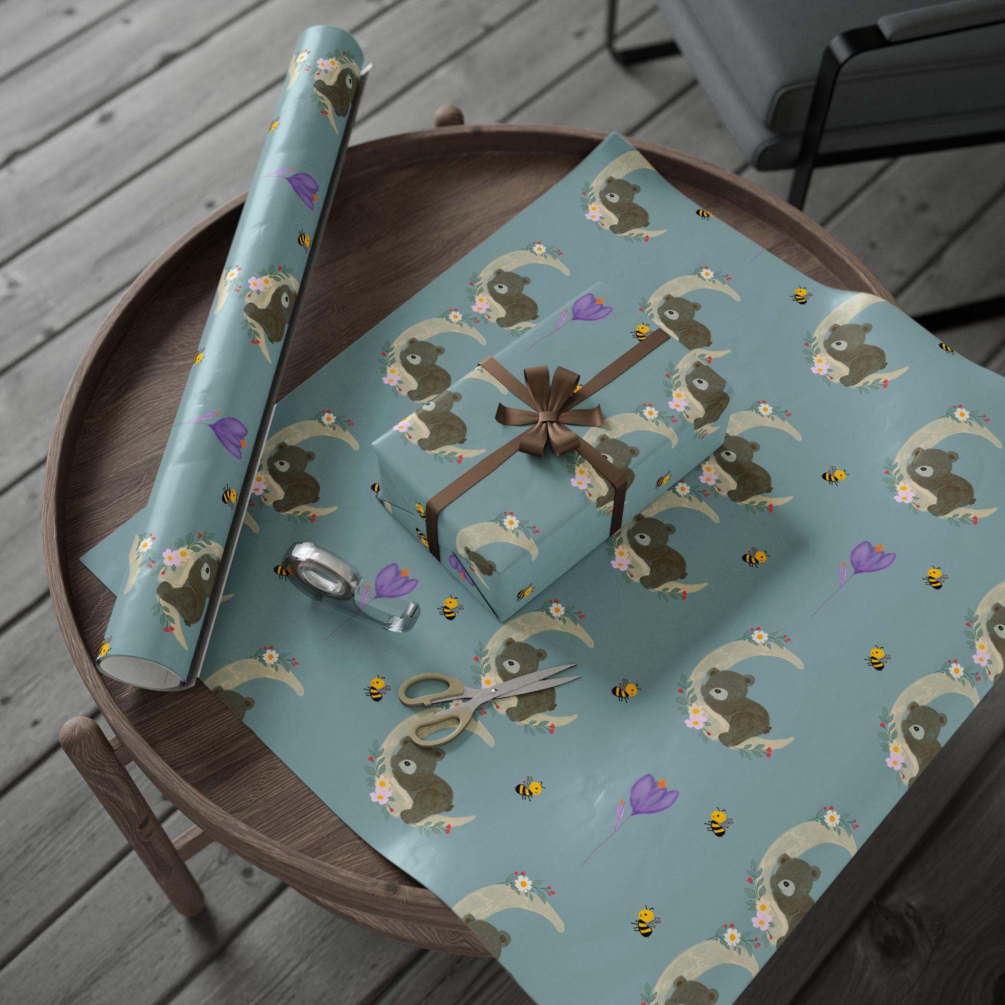 Floral Bees Bear Pattern Wrapping Paper | Roll