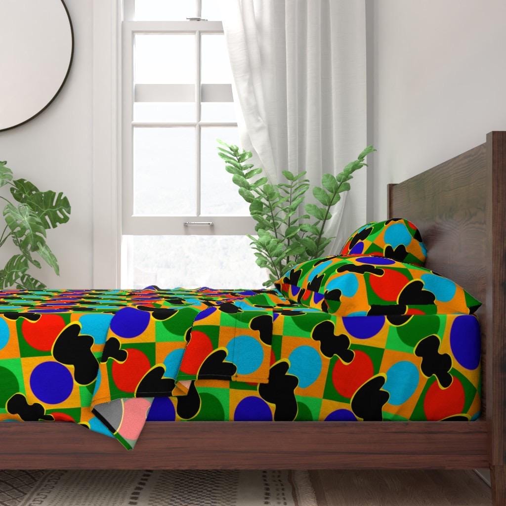 Retro Abstract Geometric Fabric by the Yard, Colorful Mod Circle Pattern Fabric, Bold Pop Art Shapes, Mid Century Modern Fabric for Quilting